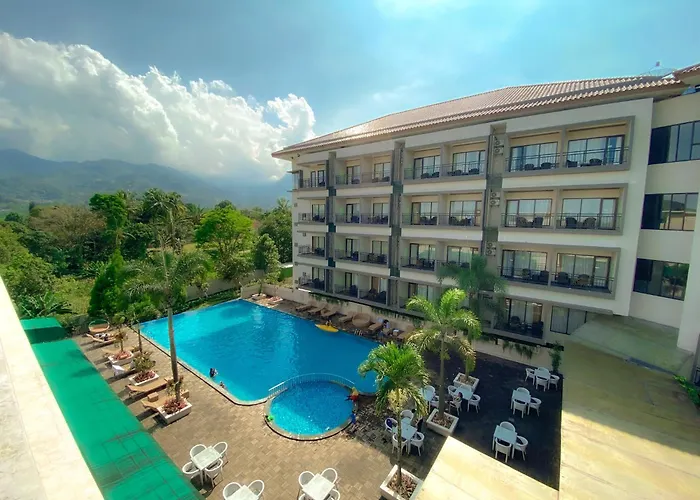 The Green Peak, Artotel Curated Puncak